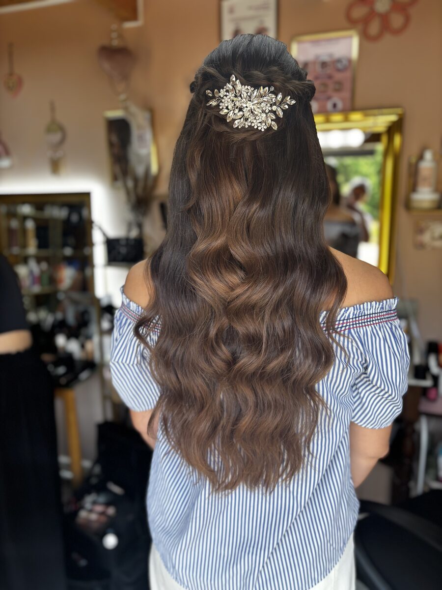 Demi-attache peigne strass